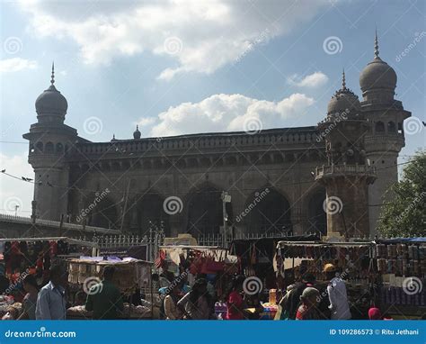 Mecca Masjid in Hyderabad, India Editorial Stock Photo - Image of prayer, indian: 109286573