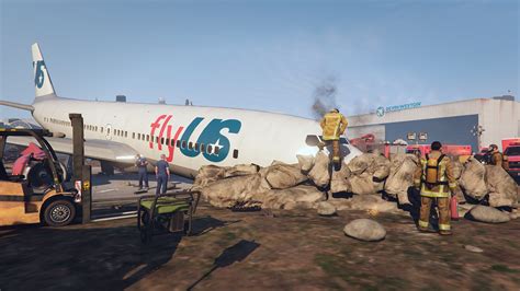 Plane Crash at LS Airport - GTA5-Mods.com