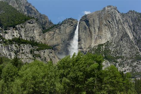 Photos of Yosemite Falls, California