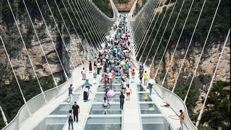 China's record-breaking glass bridge closes | CNN