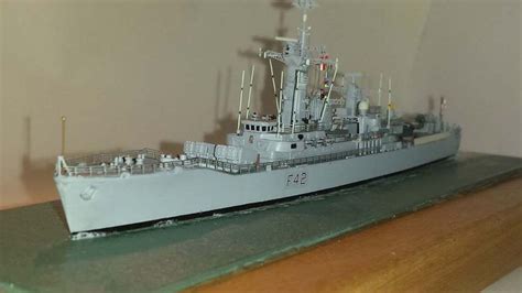 Towed Array Leander class frigate HMS Phoebe (Airfix conversion) by Paul Ellison