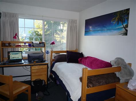 Lindsay's dorm room | College 8, UC Santa Cruz | By: Ginny Winblad ...