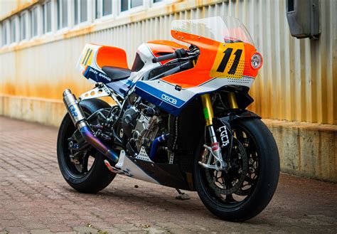 BMW S1000RR “Retro Racer” by Crazy Garage – BikeBound