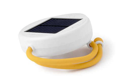 Core Solar-Powered LED Task Light with Flexible Arm | Gadgetsin
