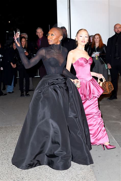 Ariana Grande & Cynthia Erivo Dazzle at "Wicked" Premiere [11-14-2024 ...