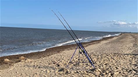 Beach Fishing Great Yarmouth, Good afternoons fishing. - YouTube