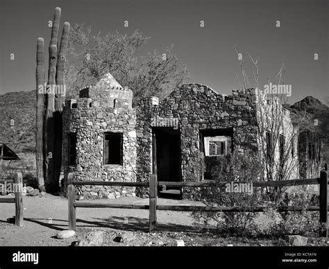 Abandoned building in South Mountain park, Phoenix, Arizona Stock Photo ...