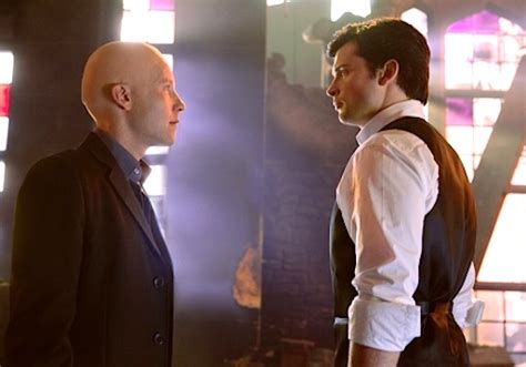 Hot Shots: Smallville Series Finale Preview (Part 1) | TVLine