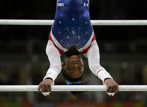 The 23 best photos from Simone Biles' historic gold medal performance ...