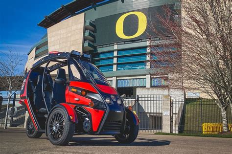 Arcimoto Rapid Responder, an electric three-wheeler for first ...