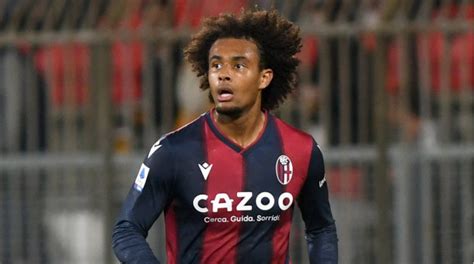 Manchester United hold formative talks with Bologna over Joshua Zirkzee | FootballTalk.org