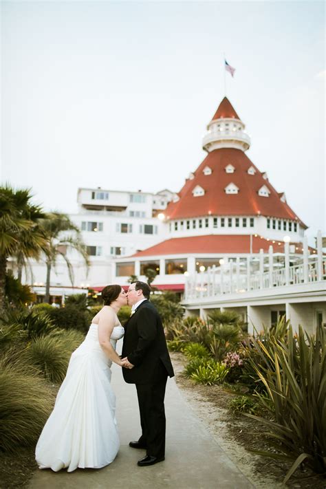 An Elegant, Geek-Chic Wedding at Hotel Del Coronado in Coronado, California