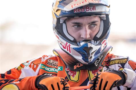 Dean Wilson: See the motocross rider’s injury comeback