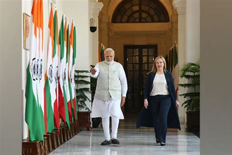 PM Modi meets Giorgia Meloni at Delhi's Hyderabad House