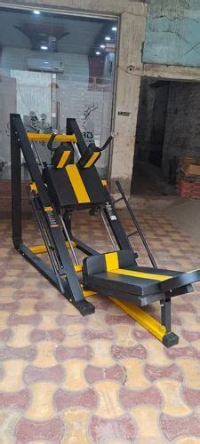 Gym Hack Squat Machine, Model Name/Number: sk-95 at Rs 22500 in Meerut