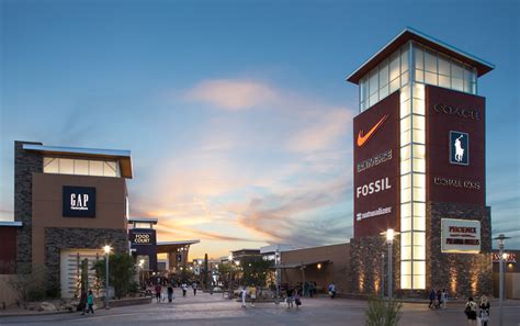 Do Business at Phoenix Premium Outlets®, a Simon Property.