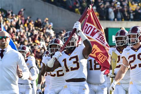 Minnesota Football: Gophers ranked No. 10 in third College Football ...