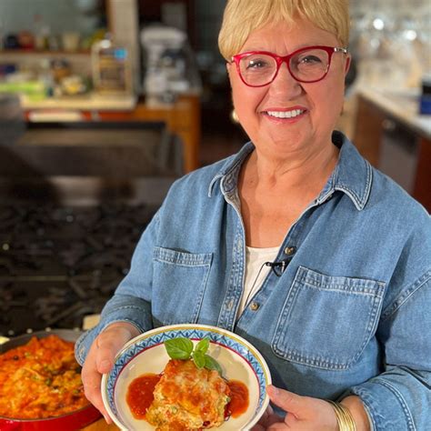 Video Chef Lidia Bastianich shares 2 no-boil pasta recipes for your next meal - ABC News