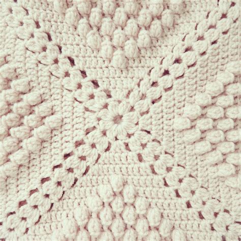 4 BOBBLE BABY BLANKET CROCHET PATTERN RED HEART