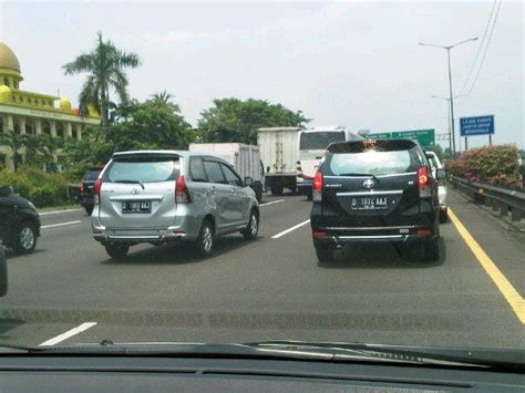 Gambar Mobil Kembar Jalan Tol Oleh Andika Kompasiana Gambar di Rebanas ...