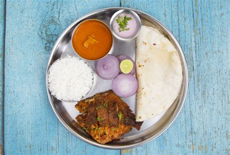 A soul satisfying Malvani Fish Thali | Aazol - Aazol: Home-grown Foods of Maharashtra