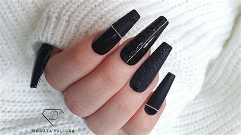 All Black Nails