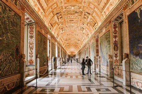 Cosa vedere ai Musei Vaticani: 10 opere da non perdere - ANNA SCRIGNI