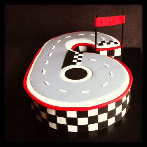 6+ Race Car Cakes - BrierCameran