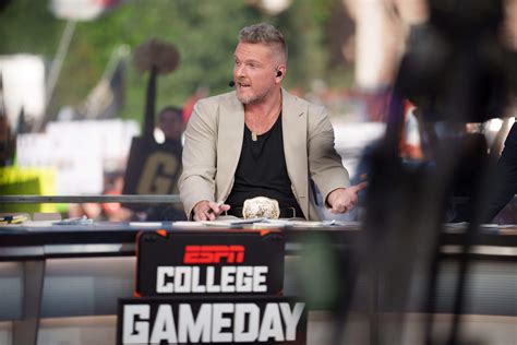 Pat McAfee says he hasn’t re-signed with ‘College GameDay’: ‘I’m not right for some crowds ...