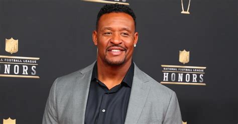 Three-Time Super Bowl Champion Willie McGinest Arrested in Los Angeles