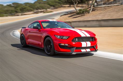 Ford Launches Free Driving School Program for Shelby GT350 Mustang Buyers - Automobile