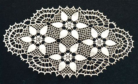 Large Table Top Antique Doily #117 | Stewart Dollhouse Creations