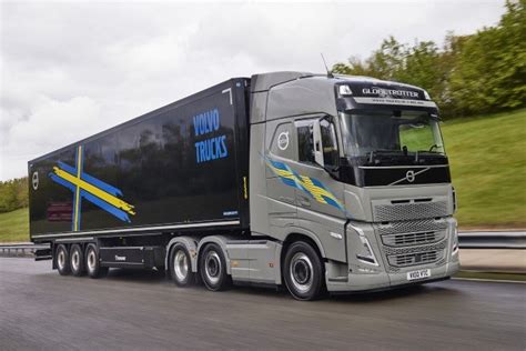 Volvo Trucks to update its 11 & 13-litre Euro-6 engines to further improve fuel consumption and ...