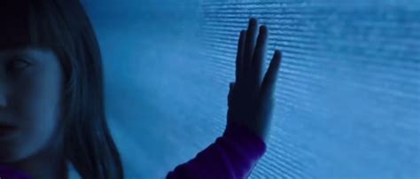 POLTERGEIST Remake: First Trailer Offers Homage And Jump Scares