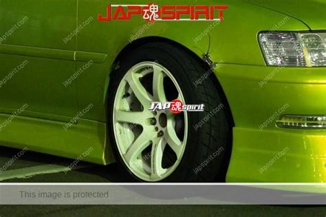 TOYOTA CRESTA 5th x100, street drift style, gold color with white wheel at Ooi futo - JAP SPIRIT