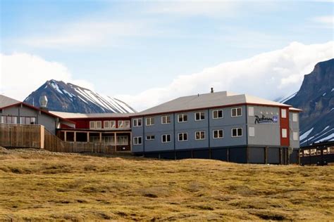 Hotels in Svalbard: Longyearbyen Accommodation for Any Budget