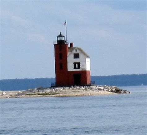 Round Island Lighthouse Mackinac Island, Lighthouse, Round, Bell Rock ...