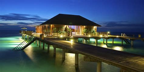 Resort Paradise Island in Maldives Country, Maldives Country | Arenatours