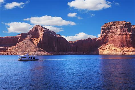 2023 Houseboat Rates | Lake Powell | LakePowell.com