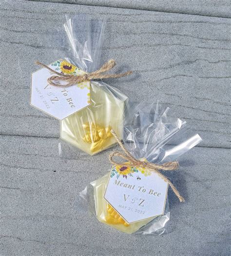 10 HONEY PARTY FAVORS Bee Honeycomb Soap Favors Bumblebee - Etsy