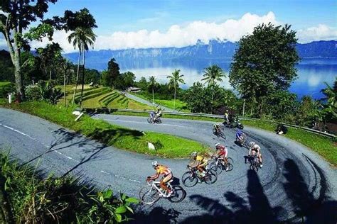 Kelok 44,West Sumatra, Indonesia | Cycling event, West sumatra, Cycling adventures