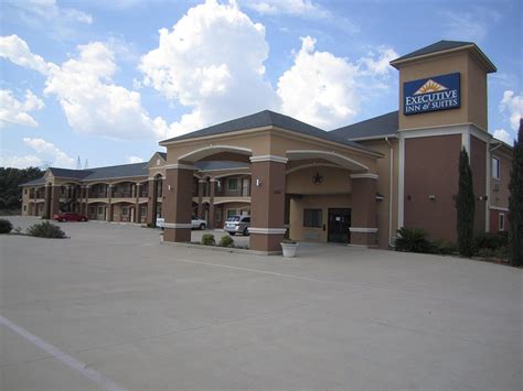 EXECUTIVE INN AND SUITES - Prices & Hotel Reviews (Jewett, TX) - Tripadvisor