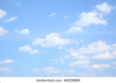 High Resolution Light Blue Sky Background / Beautiful light blue sky ...