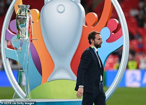 Euro 2020: Gareth Southgate takes responsibility for choosing England ...