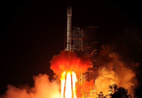 China carries out the first soft landing on the moon in 37 years - The ...