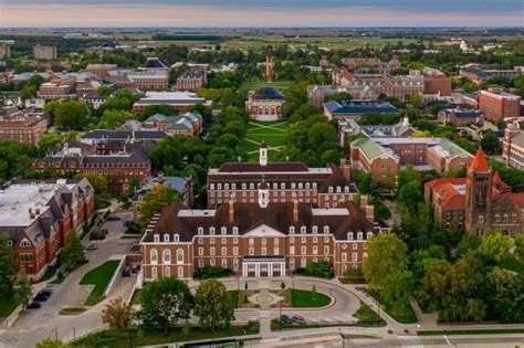 How to Navigate Your College Decision During COVID-19 - UIUC Admissions Blog