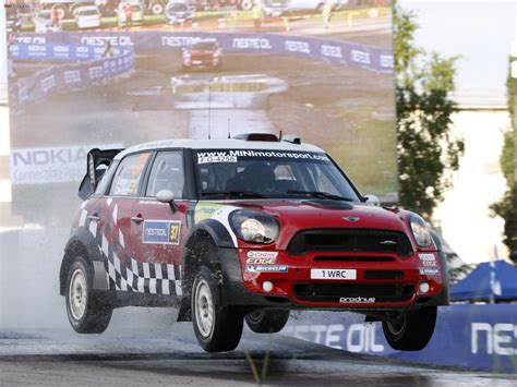 Mini John Cooper Works Countryman WRC (R60) 2011–12 wallpapers (2048x1536)