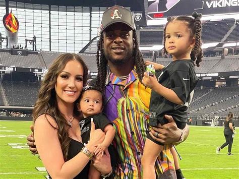 Who is Davante Adams' wife, Devanne Villarreal? Raiders WR's personal ...