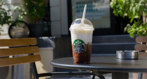 7 Best Cold Foam Starbucks Drinks - DrinkStack