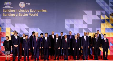 APEC leaders close summit by condemning terror attacks